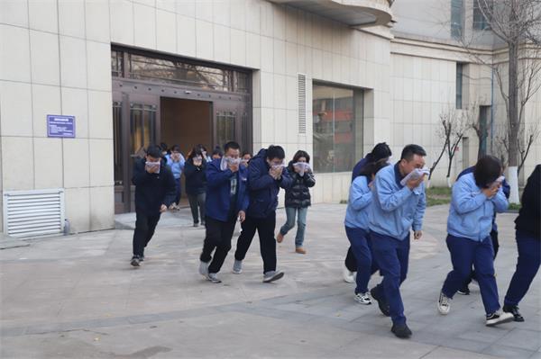 1710509438395696.jpg 1710509438395696.jpg